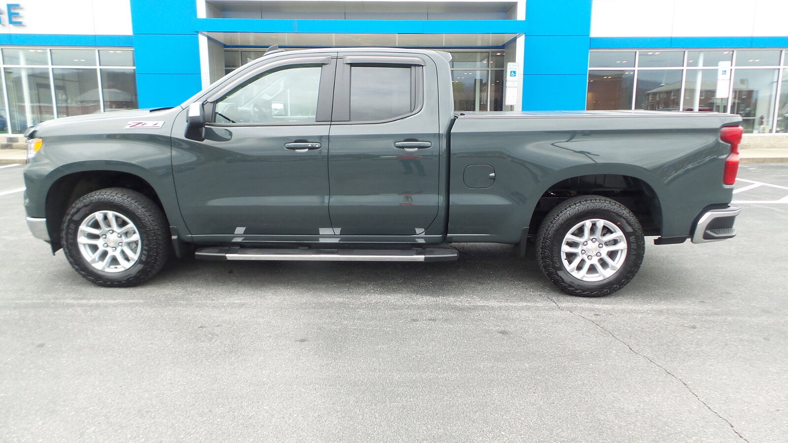 2026 CHEVROLET Silverado