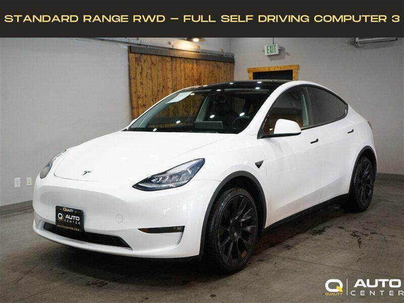 2021 TESLA Model Y
