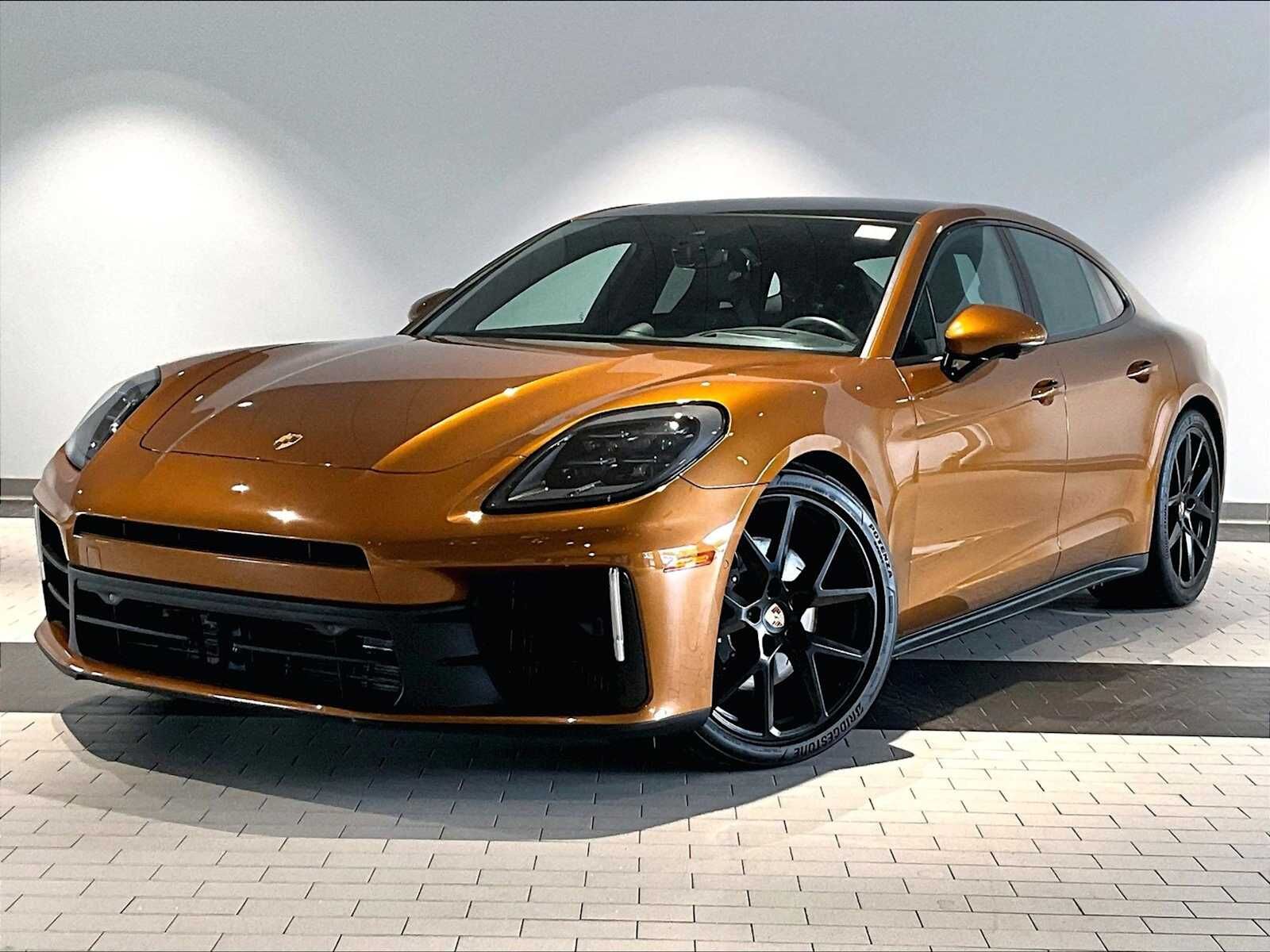 2025 PORSCHE Panamera
