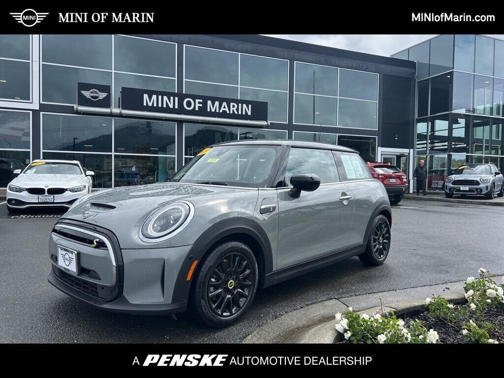 2023 MINI Hardtop
