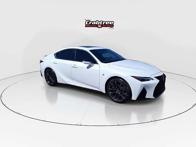 2024 LEXUS IS