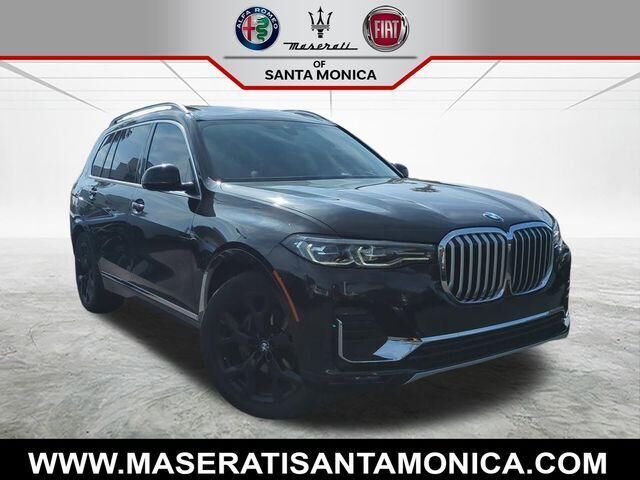 2022 BMW X7
