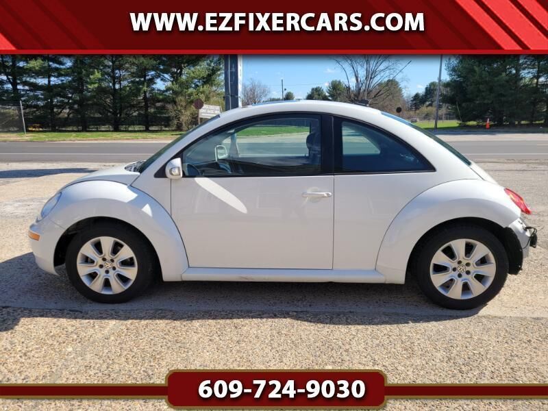 2010 VOLKSWAGEN Beetle