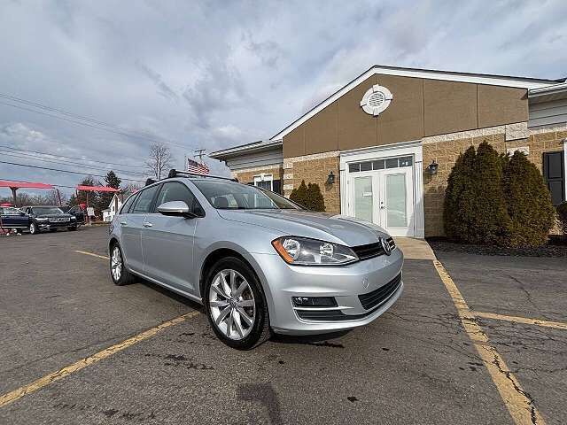 2016 VOLKSWAGEN Golf SportWagen