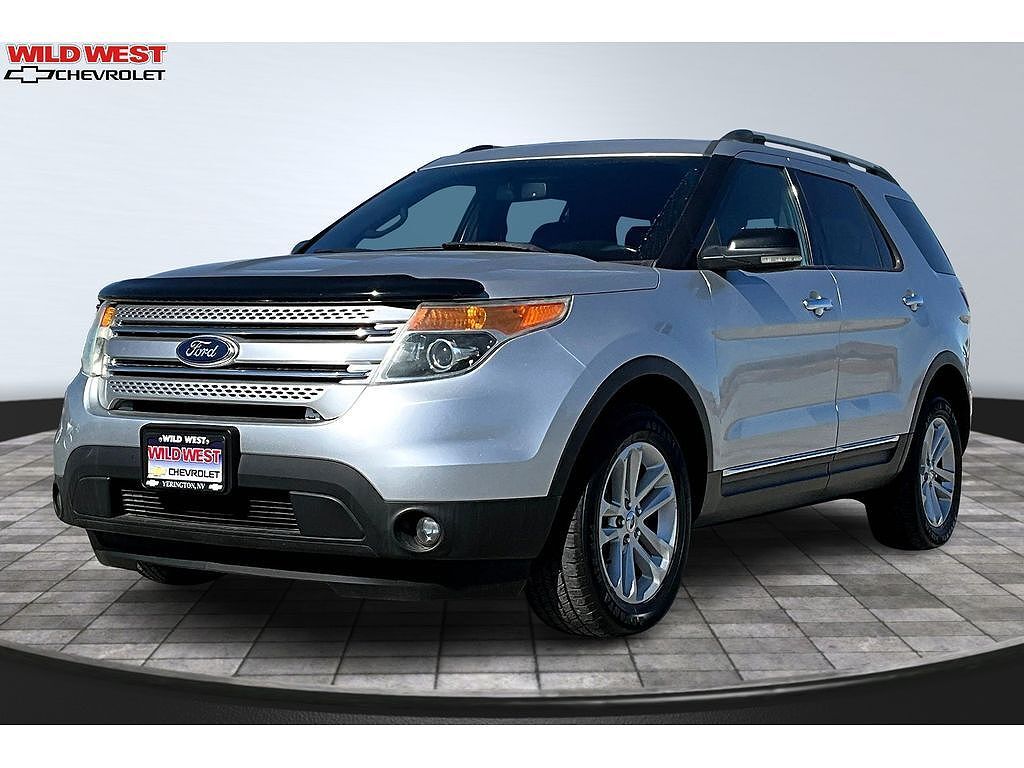 2011 FORD Explorer