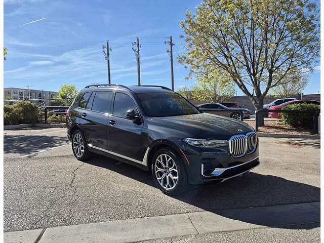 2021 BMW X7