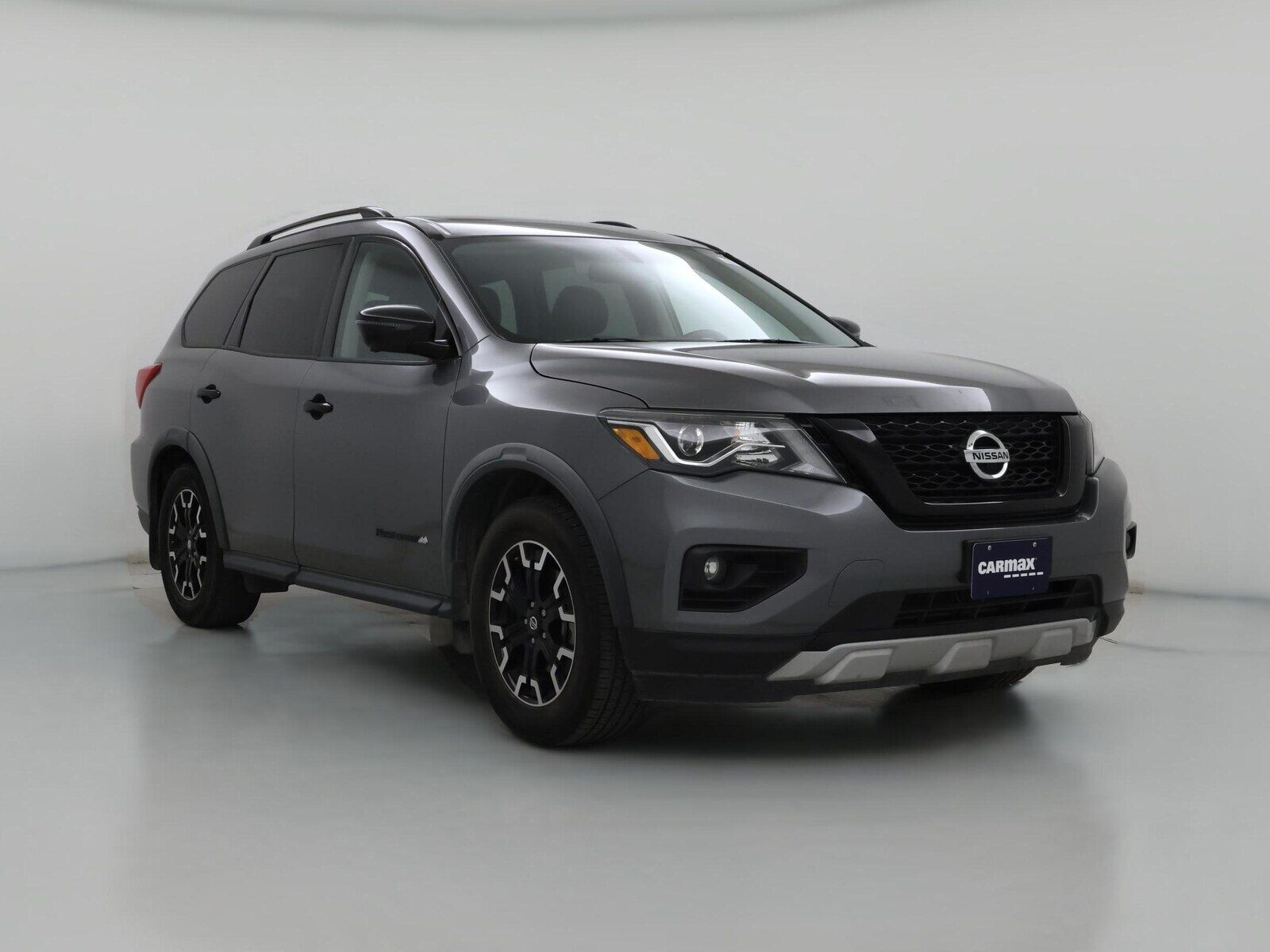 2020 NISSAN Pathfinder