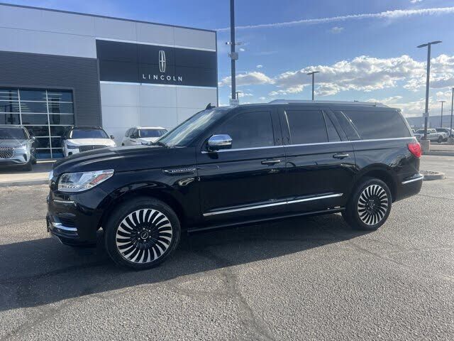 2021 LINCOLN Navigator L