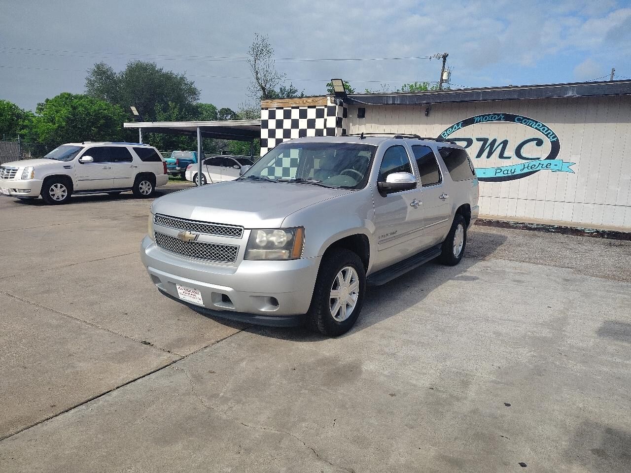 2016 CHEVROLET Suburban