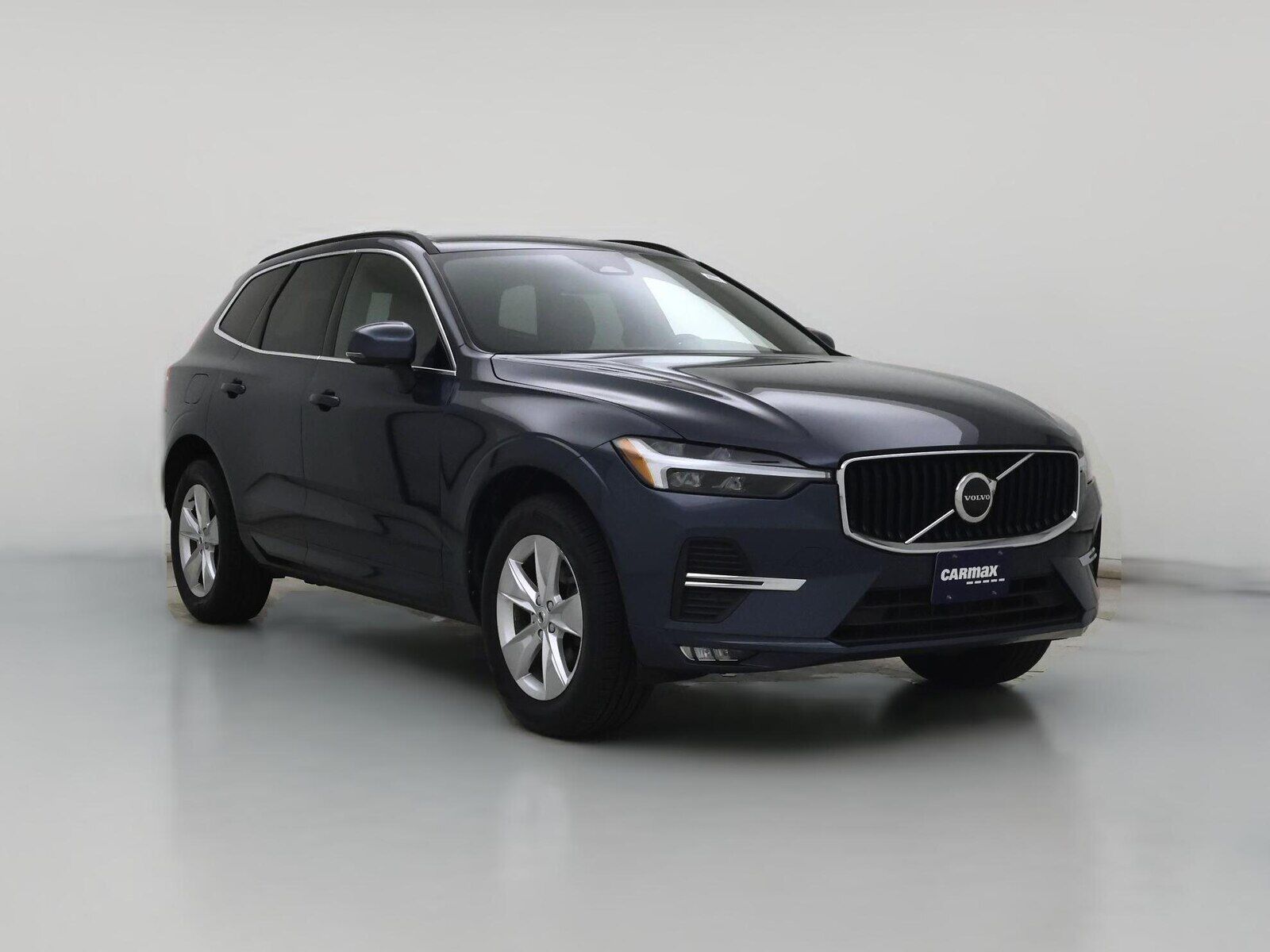 2022 VOLVO XC60