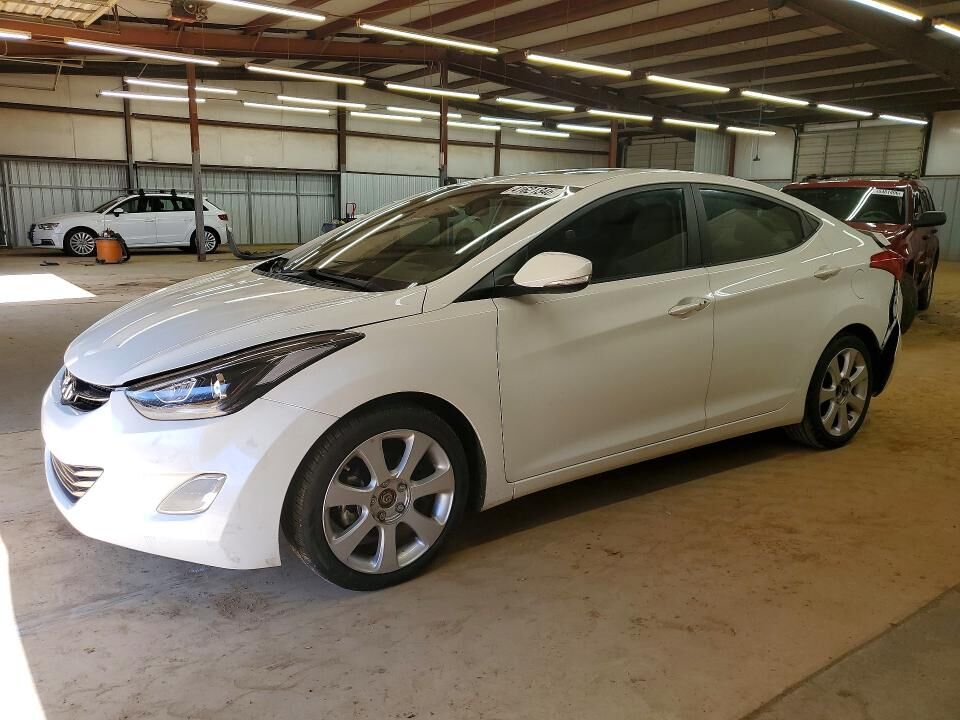 2013 HYUNDAI Elantra