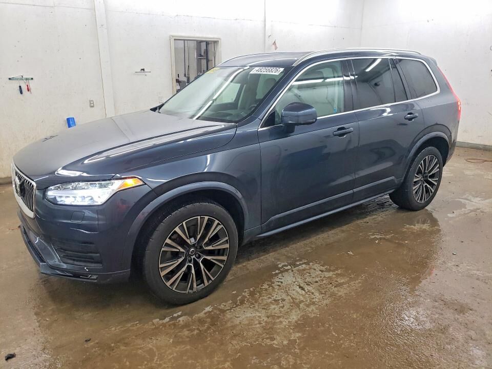 2022 VOLVO XC90