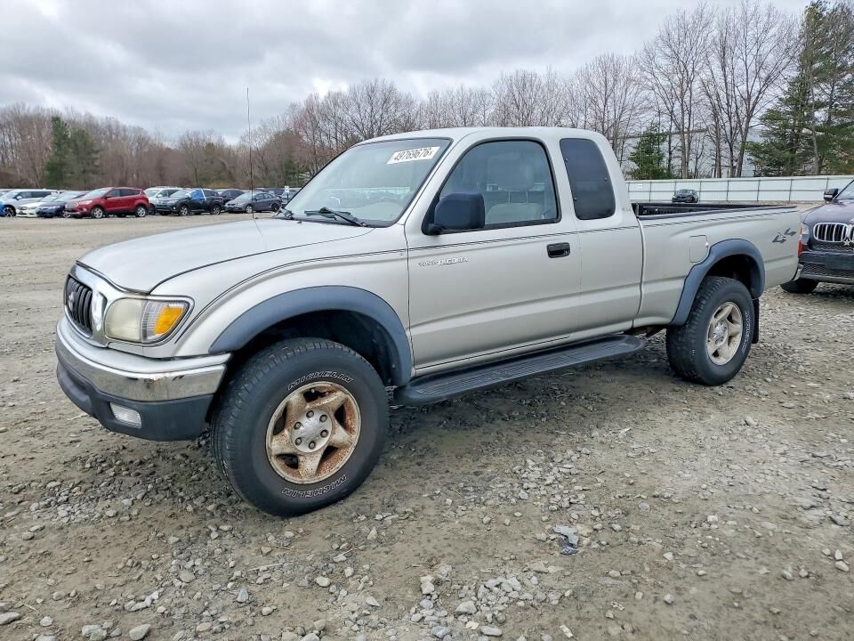2003 TOYOTA Tacoma