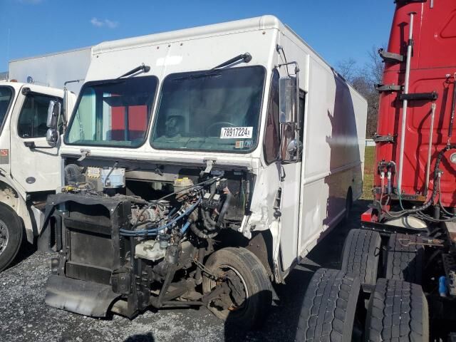 2021 FREIGHTLINER MT 55G Front Gasoline Engine Walk in Van Chassis
