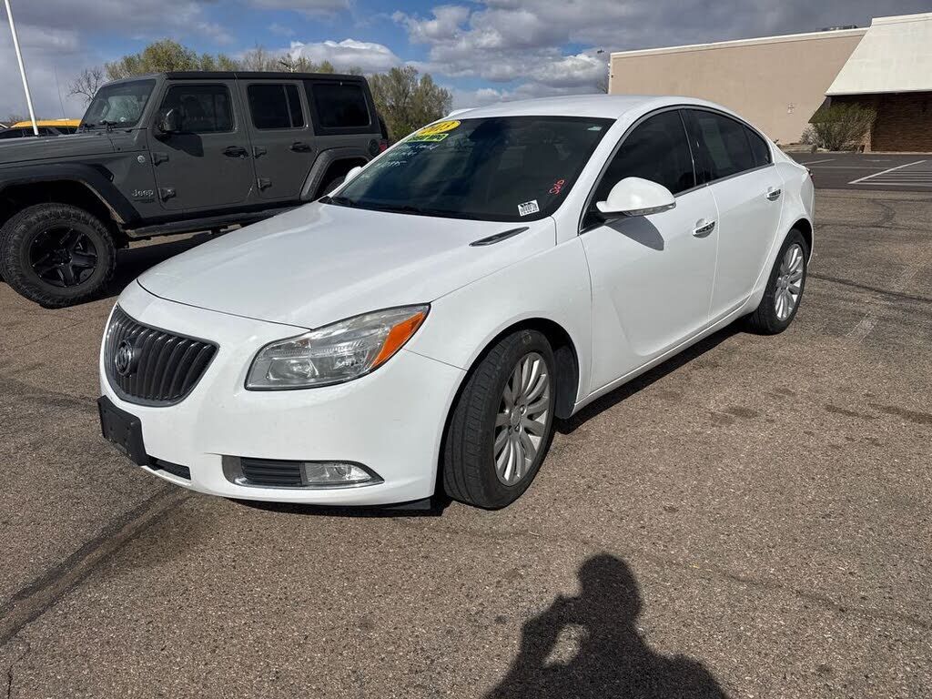2013 BUICK Regal