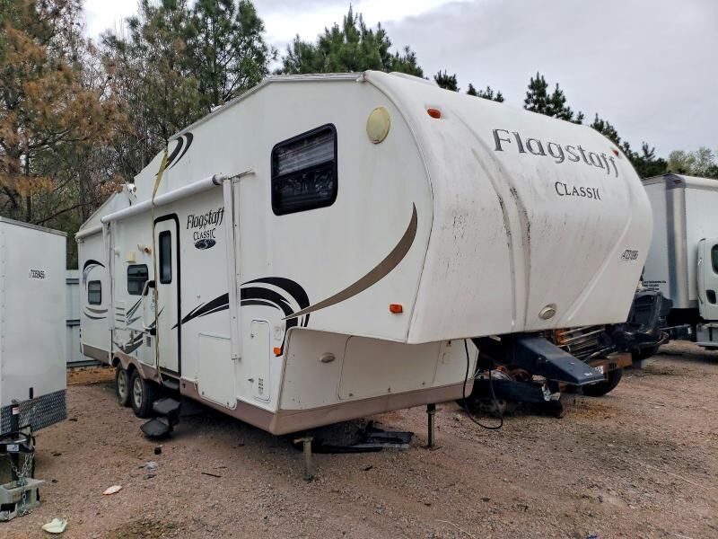 2011 FOREST RIVER Flagstaff Lite Weight Trailers