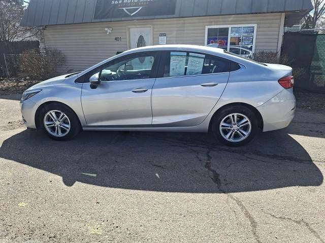 2017 CHEVROLET Cruze