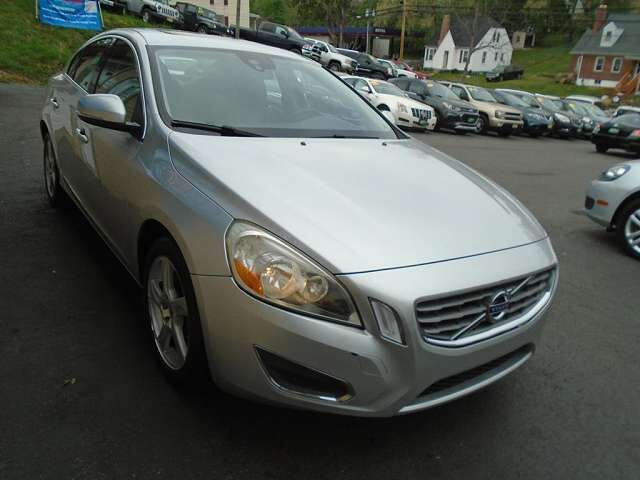 2012 VOLVO S60