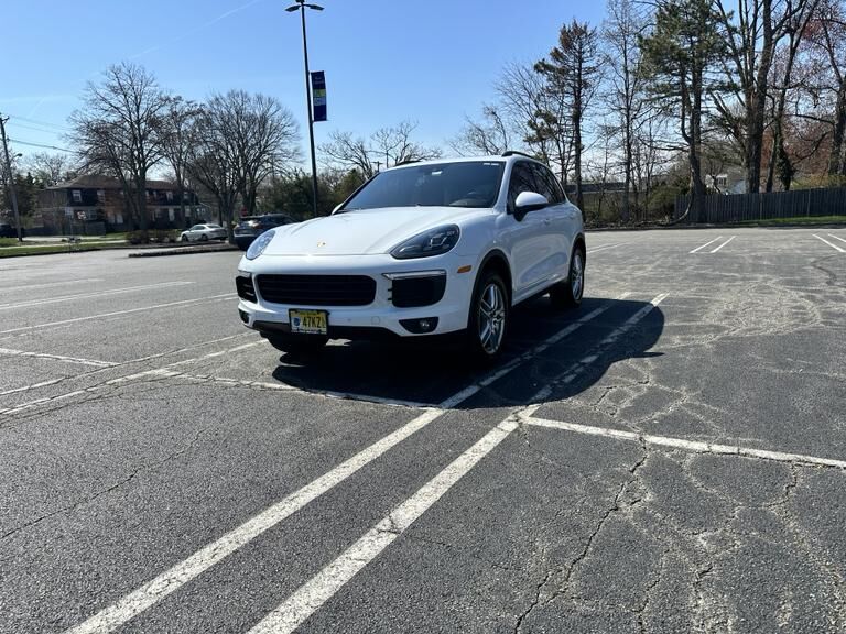2016 PORSCHE Cayenne