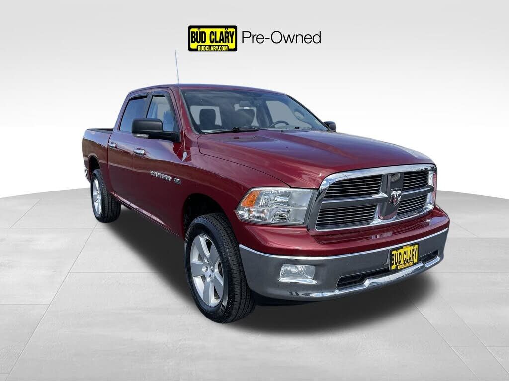 2011 DODGE Ram