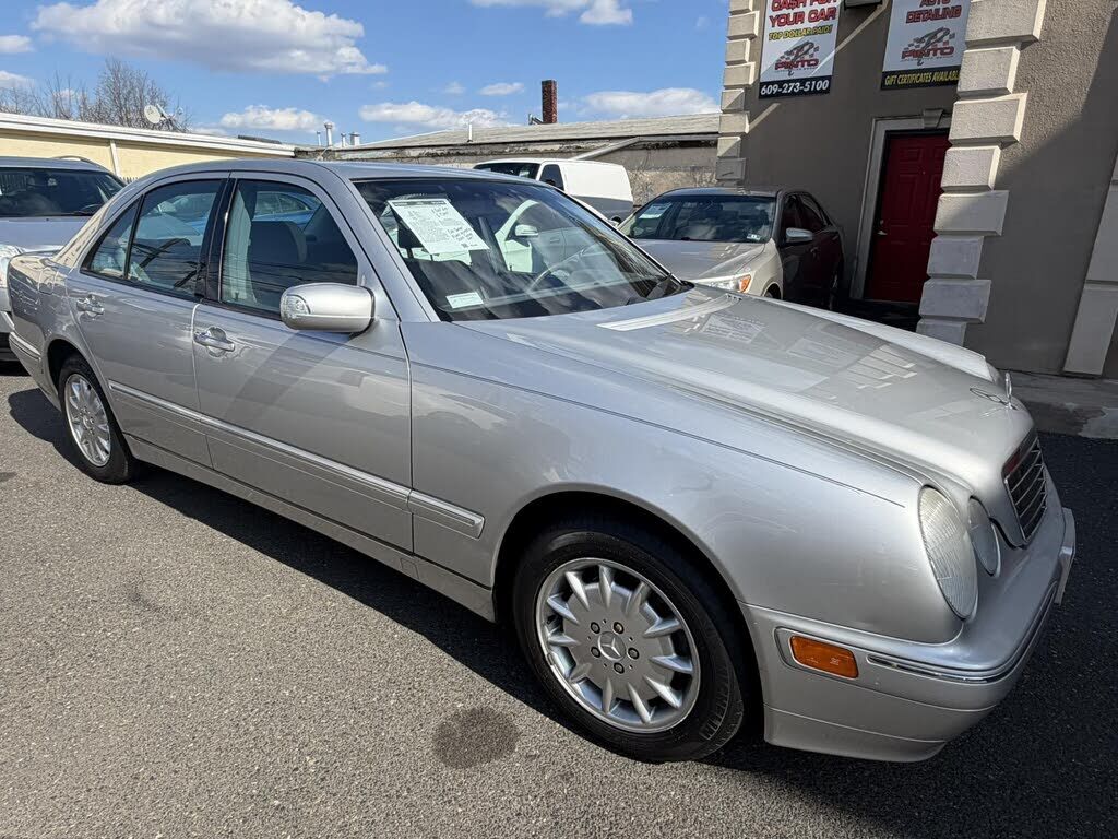 2000 MERCEDES-BENZ E-Class