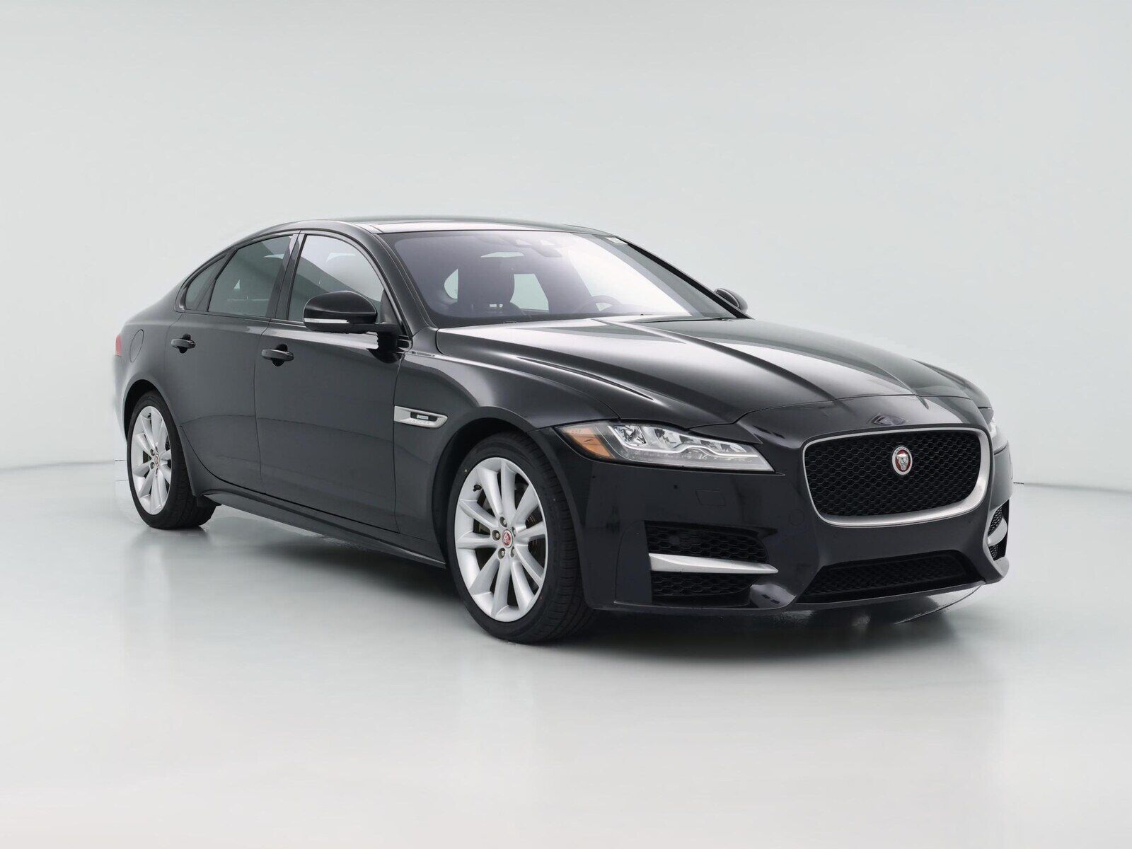 2016 JAGUAR XF