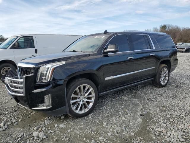 2017 CADILLAC Escalade ESV