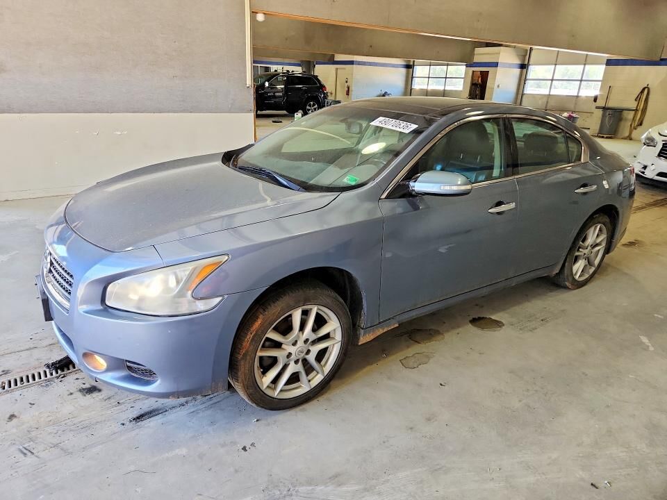2011 NISSAN Maxima