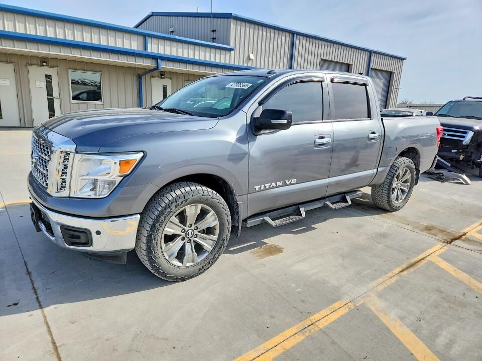 2018 NISSAN Titan