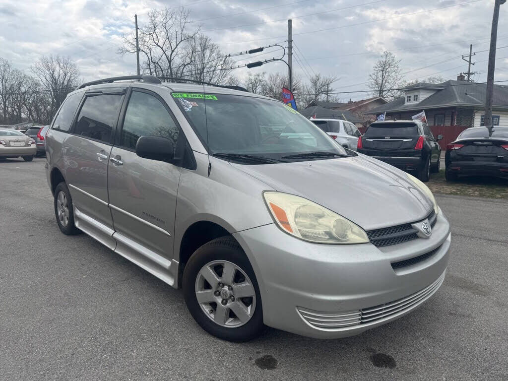 2005 TOYOTA Sienna