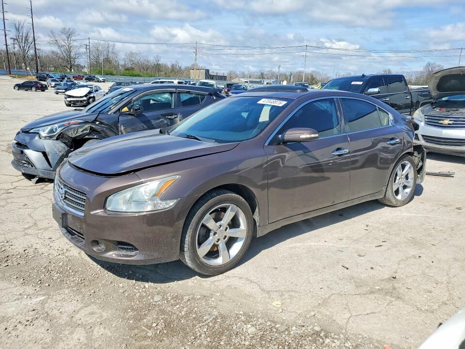 2012 NISSAN Maxima