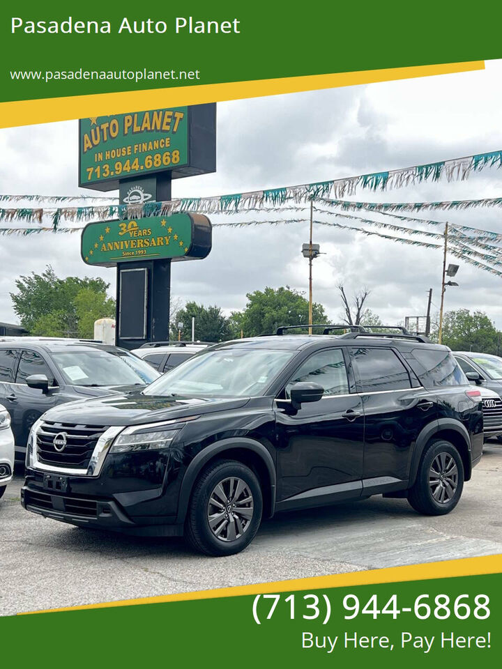 2022 NISSAN Pathfinder