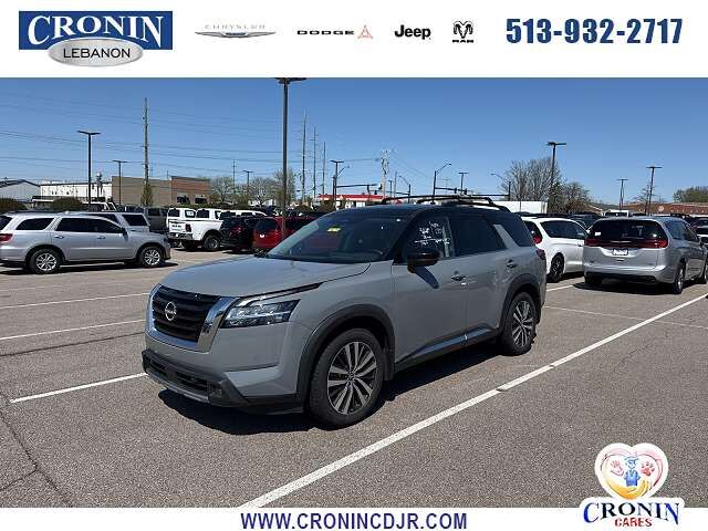 2022 NISSAN Pathfinder