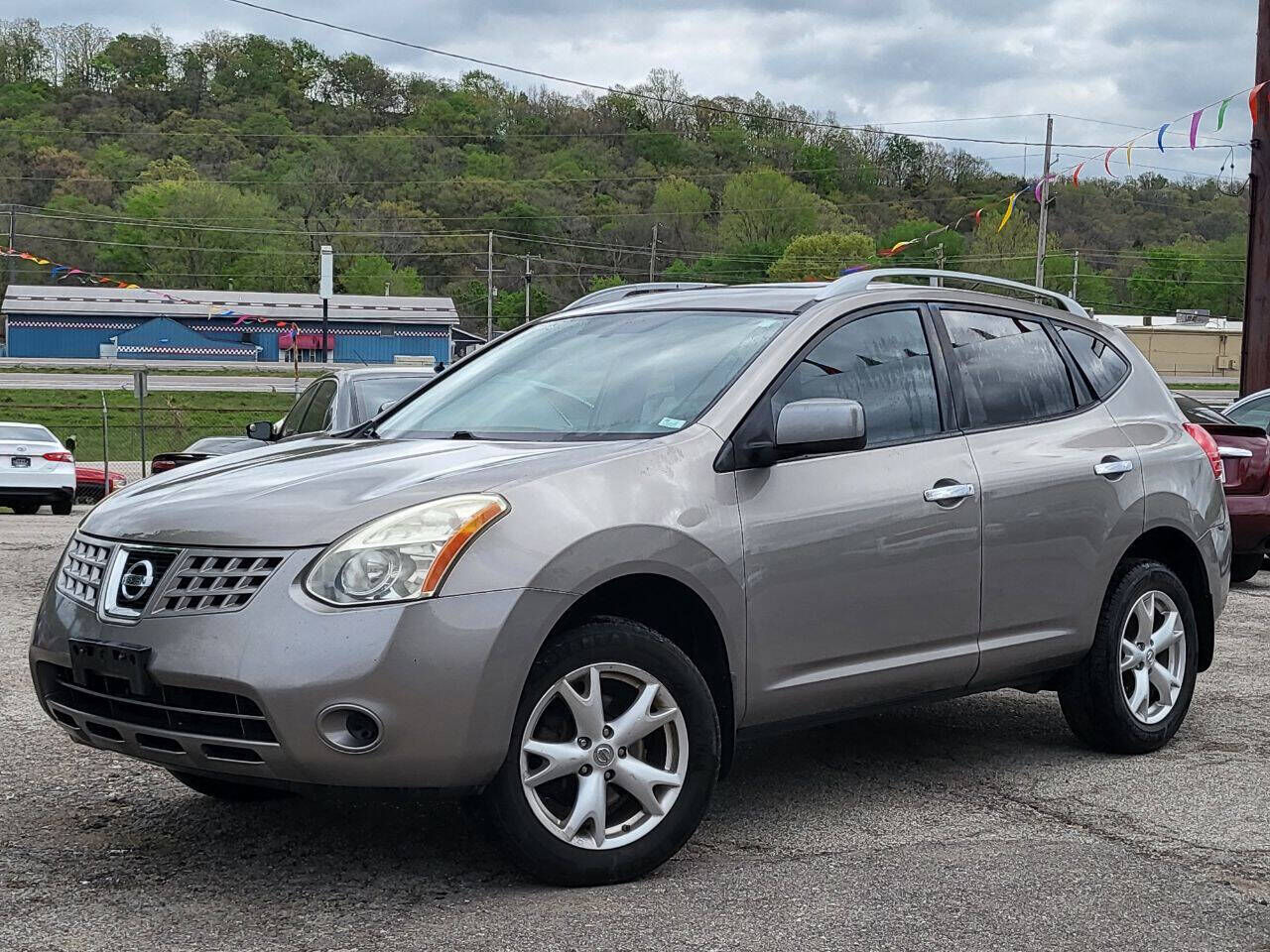 2010 NISSAN Rogue