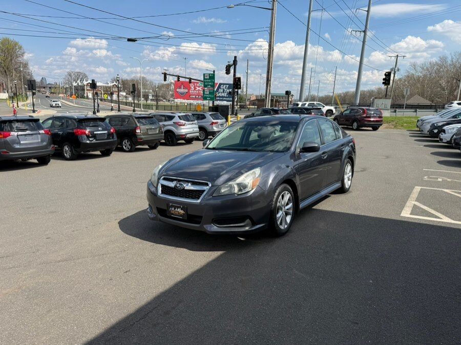 2013 SUBARU Legacy