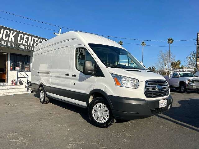 2017 FORD Transit