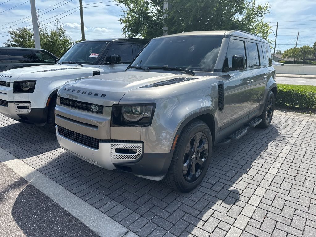 2025 LAND ROVER Defender