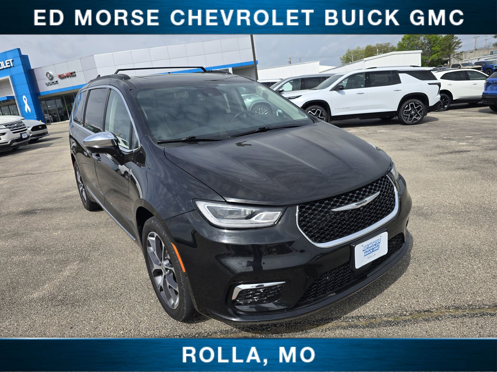 2022 CHRYSLER Pacifica