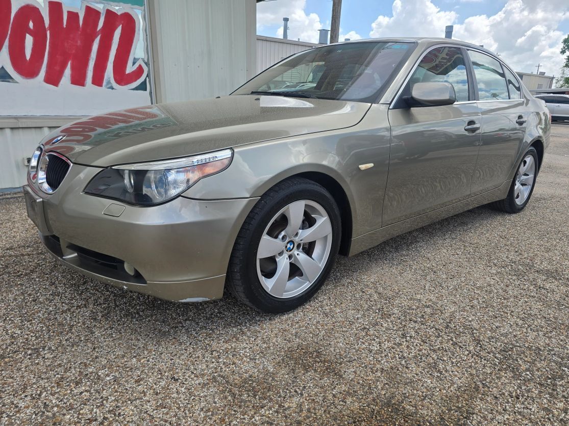 2005 BMW 530i
