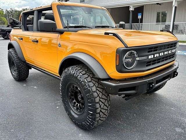 2021 FORD Bronco