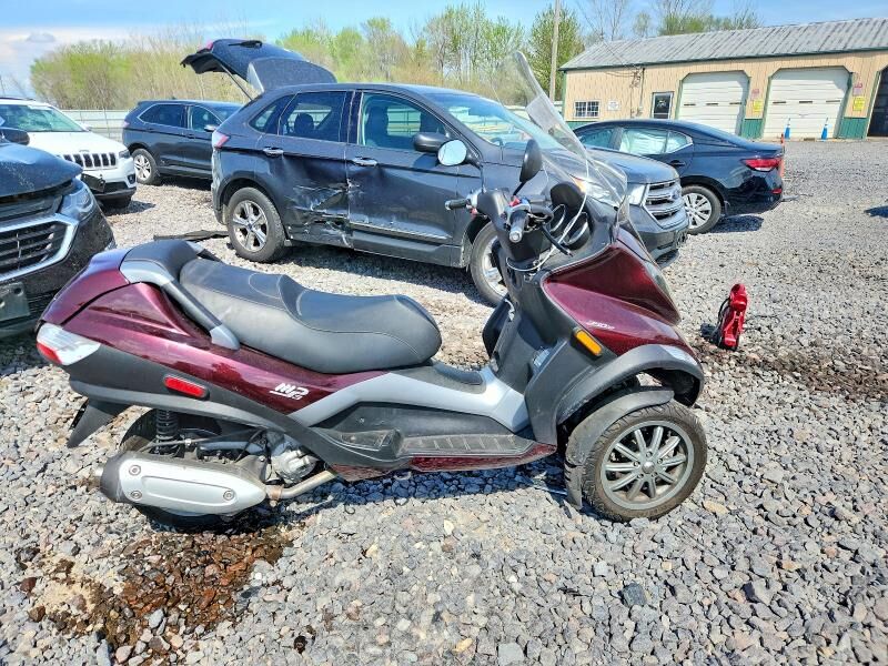 2007 PIAGGIO AND VESPA MP3