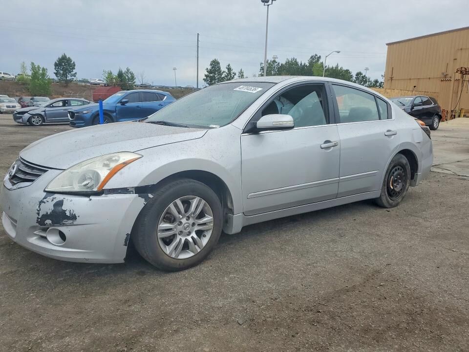 2010 NISSAN Altima