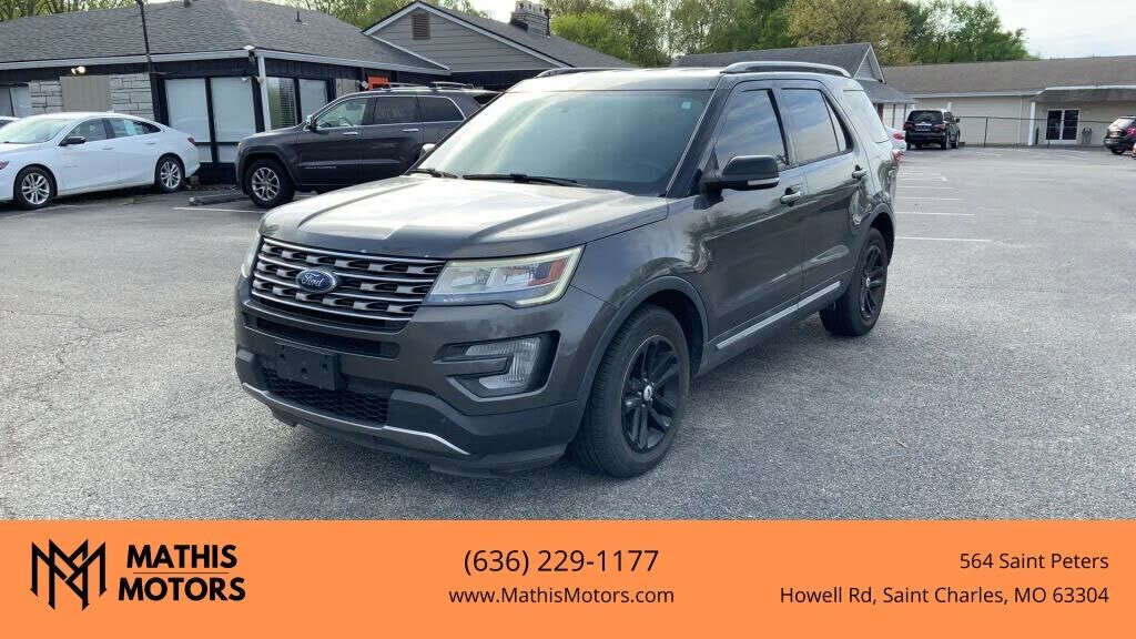 2017 FORD Explorer