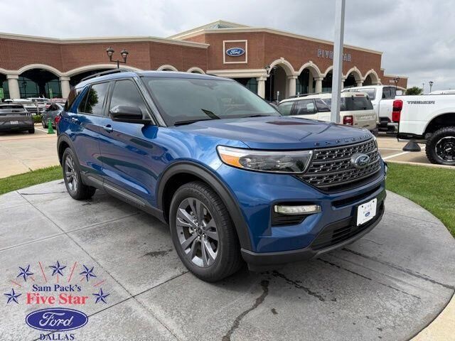 2023 FORD Explorer