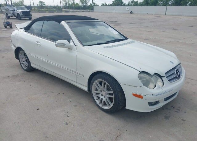 2009 MERCEDES-BENZ CLK-Class