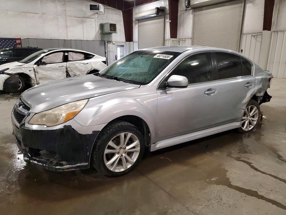 2014 SUBARU Legacy