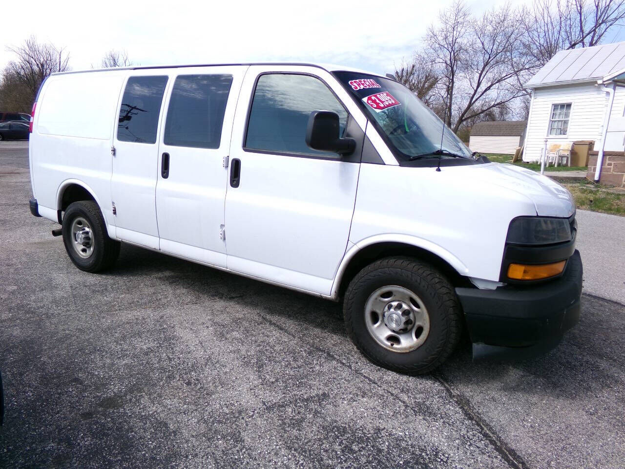 2018 CHEVROLET Express
