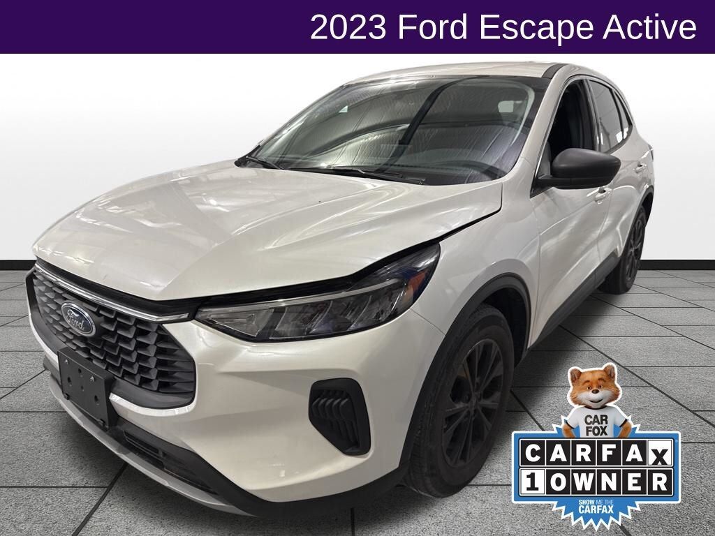 2023 FORD Escape