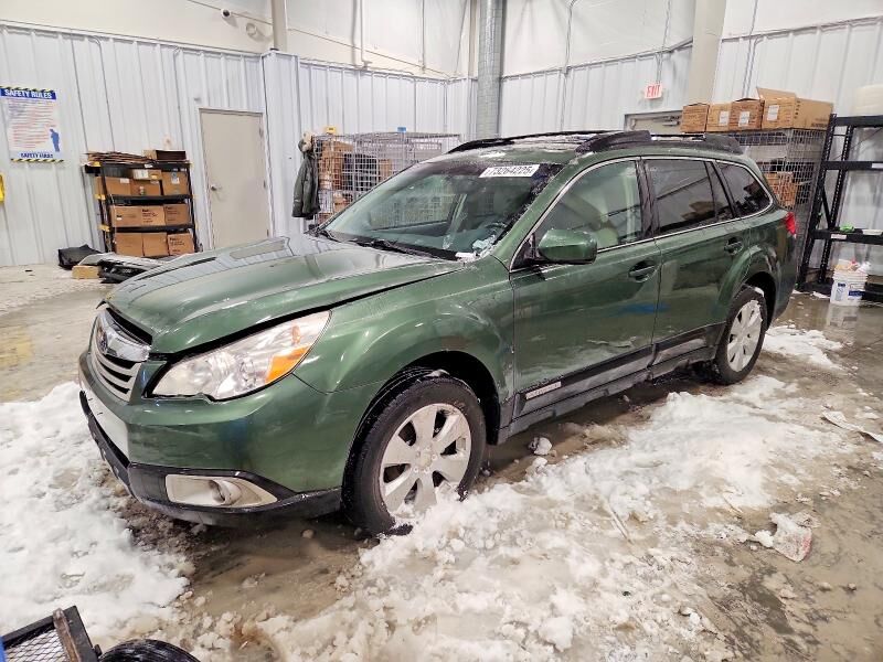 2011 SUBARU Outback