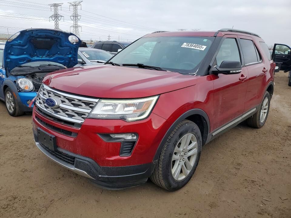2018 FORD Explorer